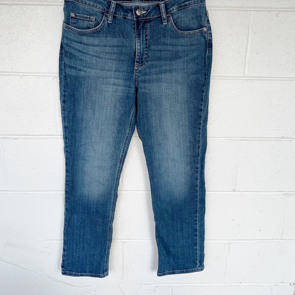 Lee Regular Fit Straight Leg Mid Rise Jeans - Picture 4 of 6